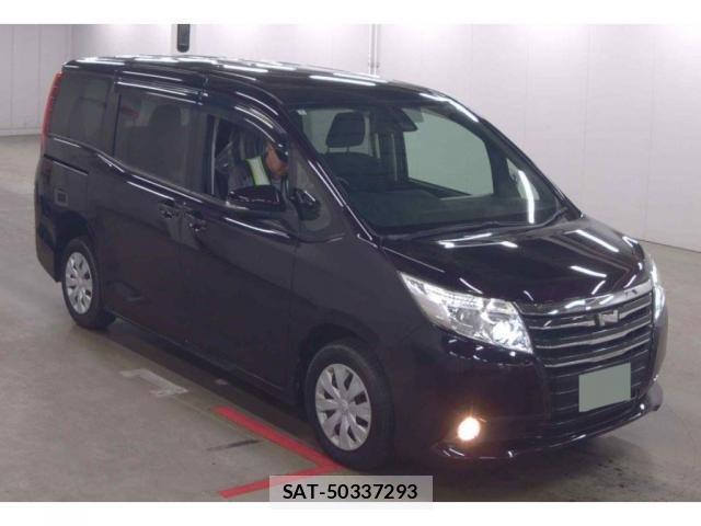 Toyota NOAH 2016-02 8373849-0