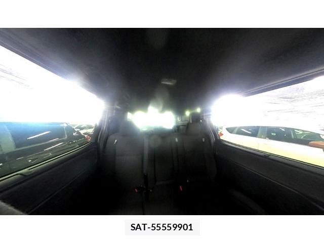 Toyota NOAH 2020-08 8373856-5