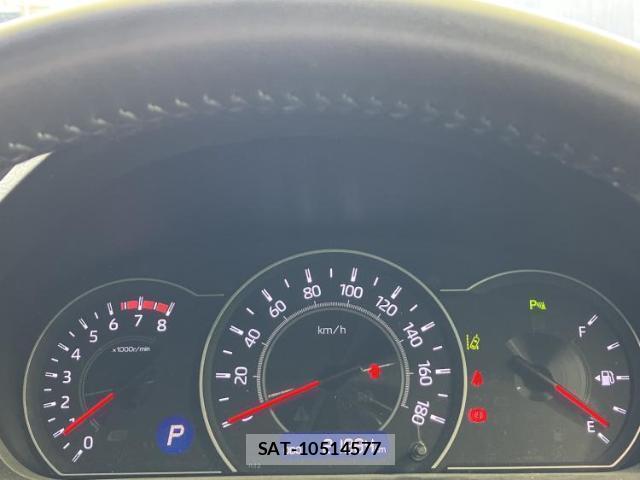 Toyota NOAH 2019-05 8374323-13