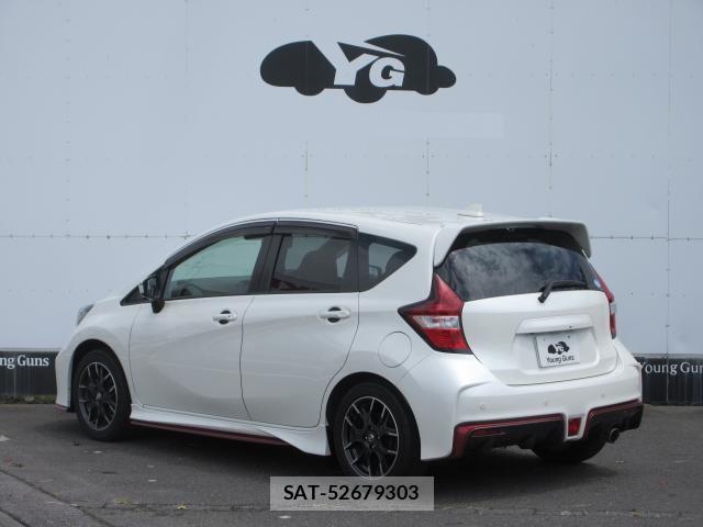 Nissan NOTE 2018-07 8372472-11