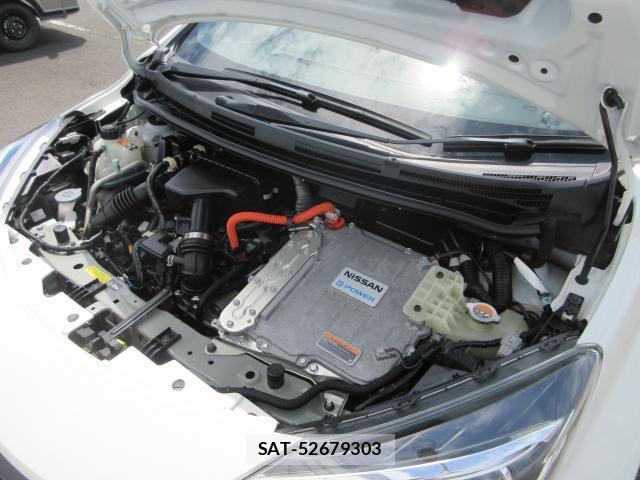 Nissan NOTE 2018-07 8372472-19