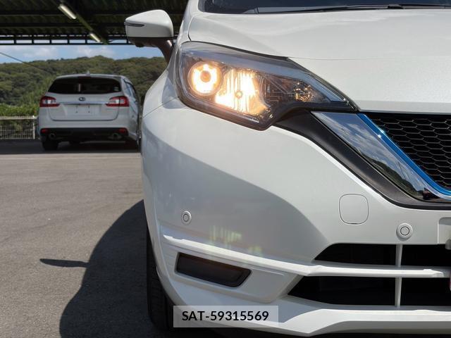 Nissan NOTE 2017-11 8372657-6