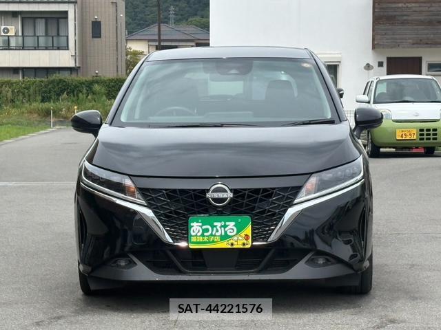 Nissan NOTE 2021-12 8372669-2