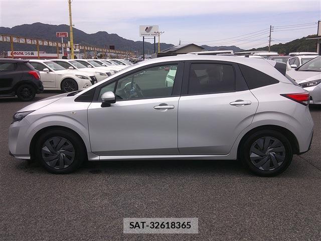 Nissan NOTE 2022-06 8372937-8