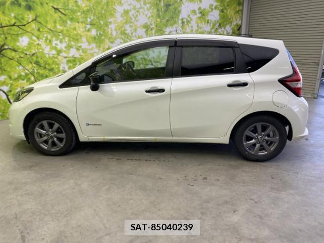 Nissan NOTE 2020-04 8373360-1