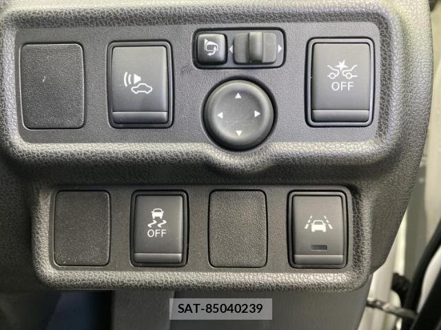 Nissan NOTE 2020-04 8373360-14