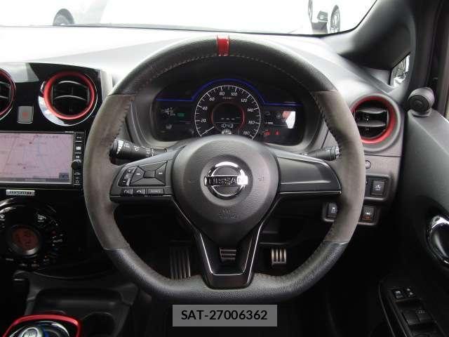 Nissan NOTE 2018-03 8373709-2