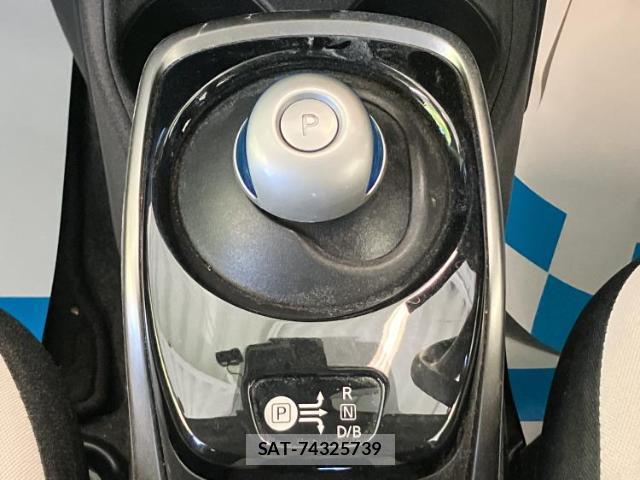 Nissan NOTE 2019-06 8373743-15