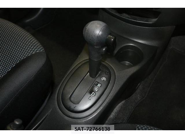 Nissan NOTE 2016-03 8373827-14