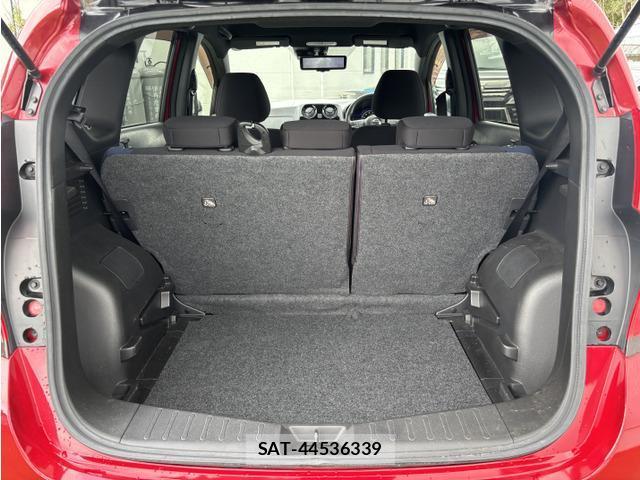 Nissan NOTE 2018-02 8374022-11