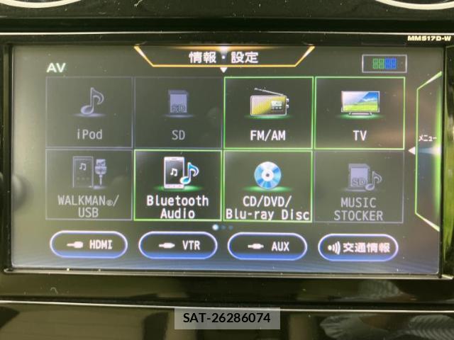 Nissan NOTE 2017-08 8374077-10