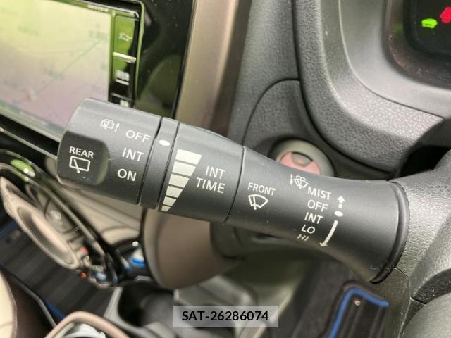 Nissan NOTE 2017-08 8374077-16