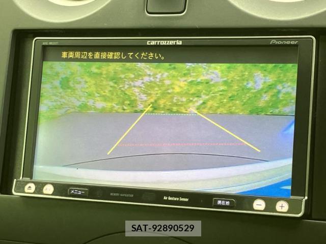 Nissan NOTE 2015-04 8374157-10