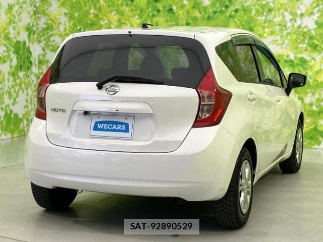Nissan NOTE 2015-04 8374157-2