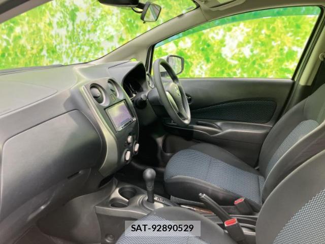Nissan NOTE 2015-04 8374157-5