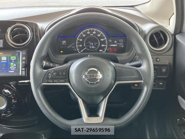 Nissan NOTE 2019-03 8374251-12