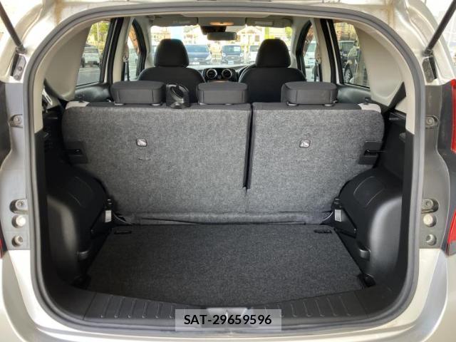 Nissan NOTE 2019-03 8374251-7