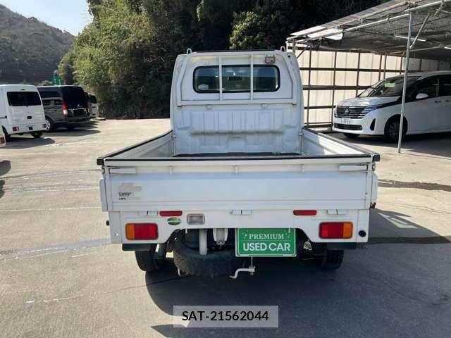 Nissan CLIPPER TRUCK 2016-02 8373281-1