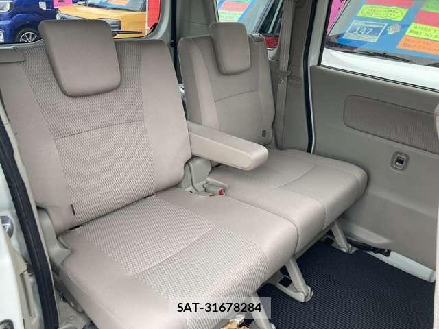 Nissan CLIPPER RIO 2021-06 8372714-13