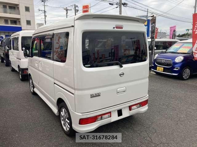 Nissan CLIPPER RIO 2021-06 8372714-5