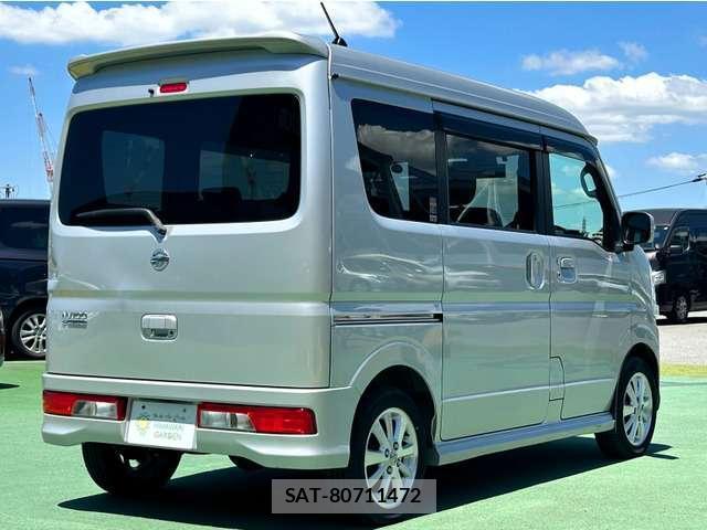 Nissan CLIPPER RIO 2018-06 8373568-1