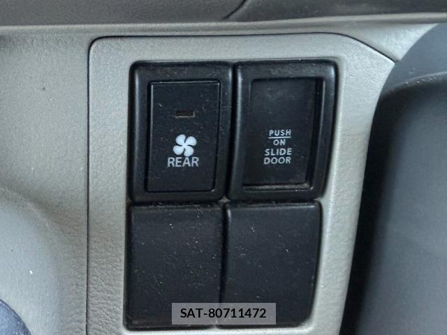 Nissan CLIPPER RIO 2018-06 8373568-14