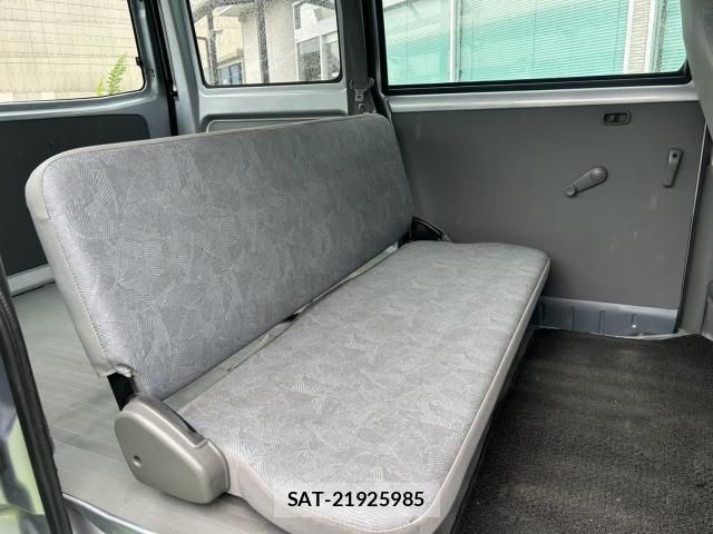 Nissan CLIPPER VAN 2012-10 8372711-10