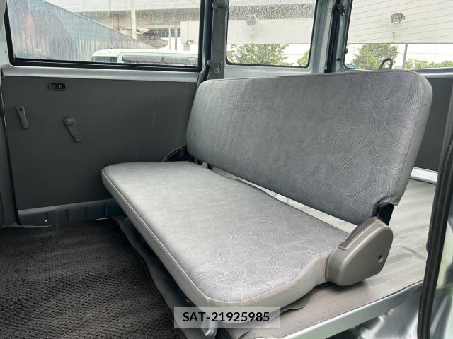 Nissan CLIPPER VAN 2012-10 8372711-11