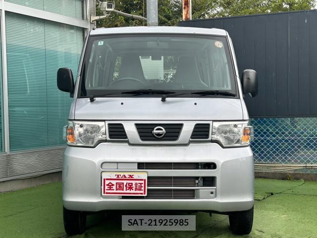 Nissan CLIPPER VAN 2012-10 8372711-13