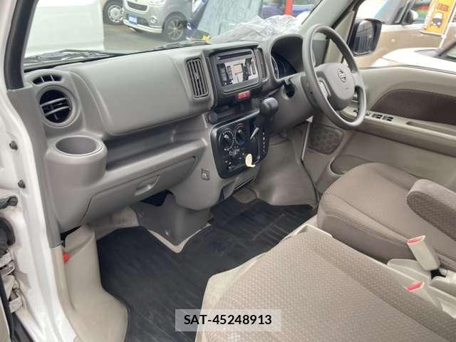 Nissan CLIPPER VAN 2020-06 8372715-11