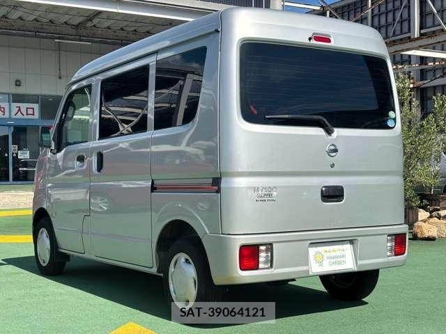 Nissan CLIPPER VAN 2016-11 8373565-3