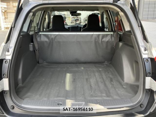 Nissan NV150 AD 2019-08 8374235-7