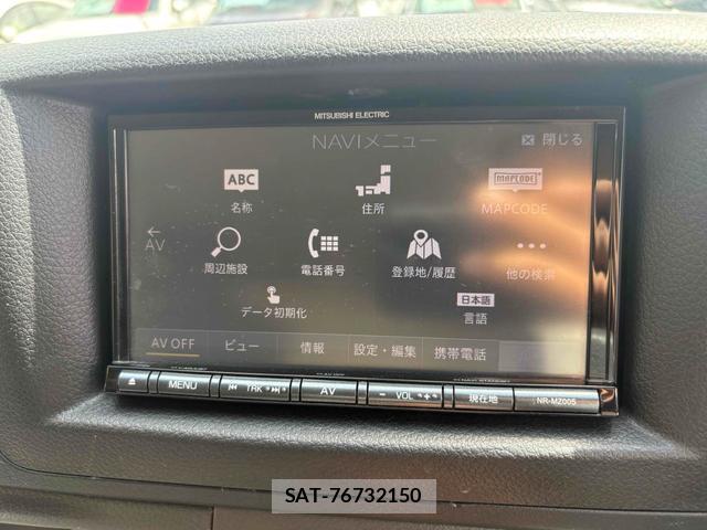 Nissan NV350 Caravan 2017-11 8373152-19