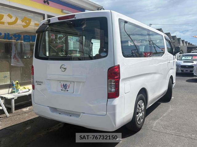 Nissan NV350 Caravan 2017-11 8373152-3