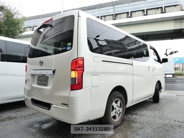Nissan NV350 Caravan 2014-07 8373804-5