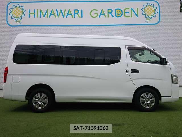 Nissan NV350 Caravan 2016-07 8374025-19