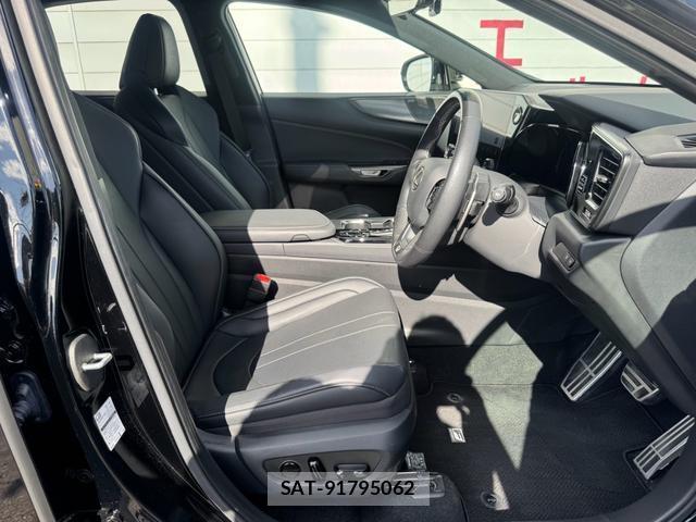 Lexus NX 2023-02 8373738-7