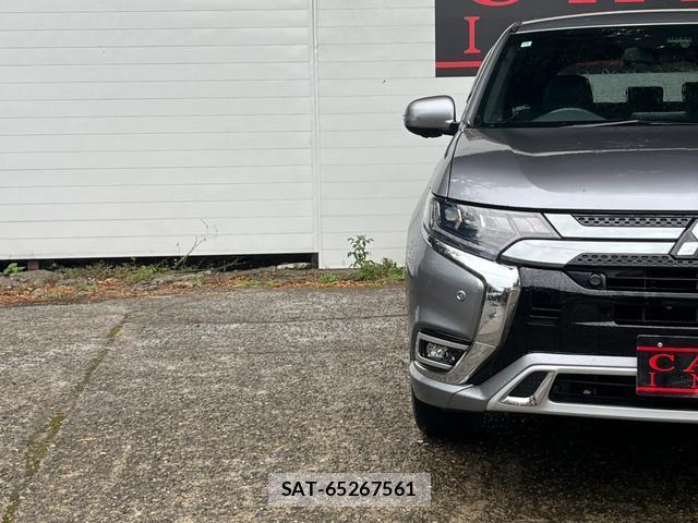 Mitsubishi OUTLANDER PHEV 2018-11 8372616-10