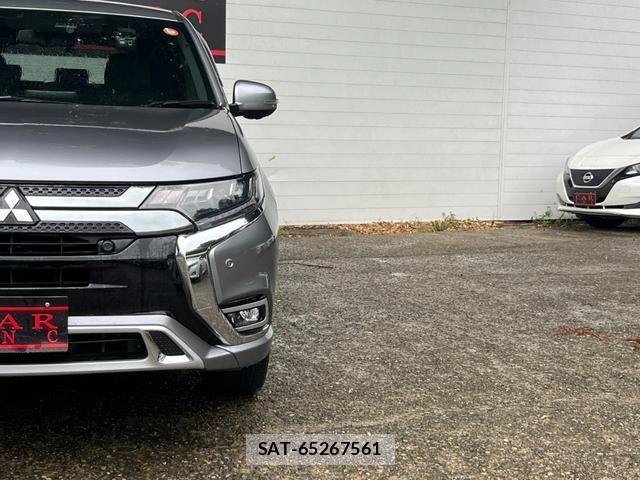 Mitsubishi OUTLANDER PHEV 2018-11 8372616-11