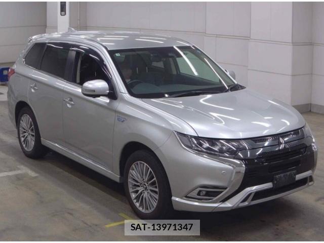 Mitsubishi OUTLANDER PHEV 2021-06 8373073-0