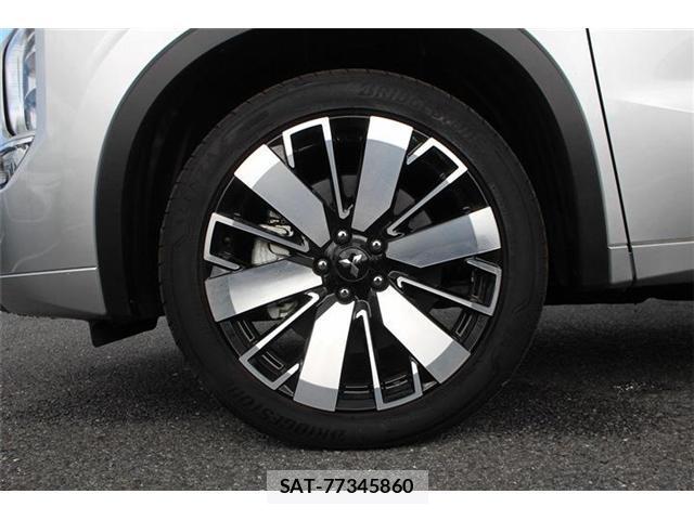 Mitsubishi OUTLANDER PHEV 2024-12 8373534-16