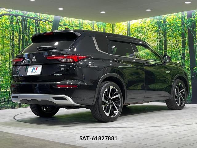 Mitsubishi OUTLANDER PHEV 2022-07 8373594-18