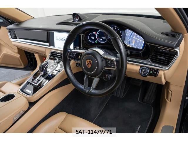 Porsche PANAMERA 2019-12 8373458-10