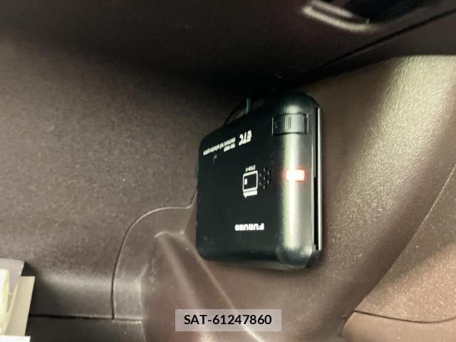 Toyota PASSO 2015-11 8374134-16