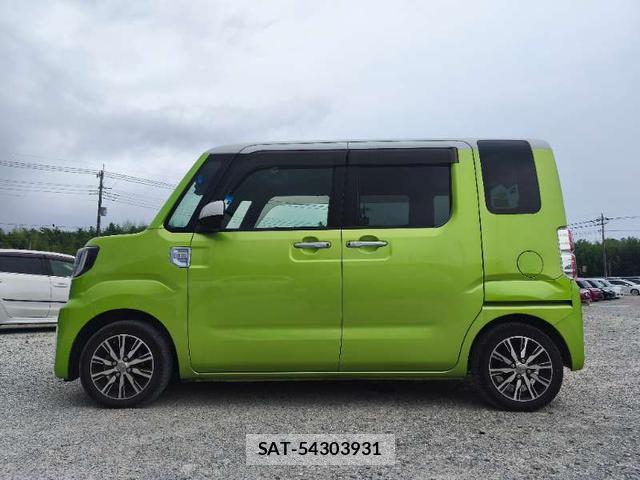 Toyota Pixis Mega 2016-08 8372764-2