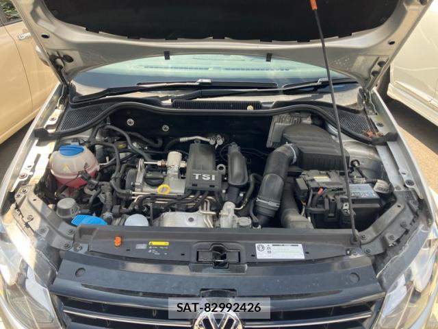 VolksWagen POLO 2014-02 8373242-15