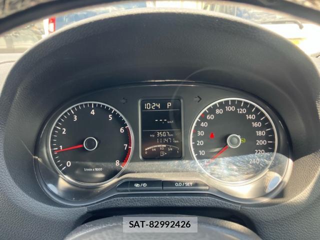VolksWagen POLO 2014-02 8373242-16