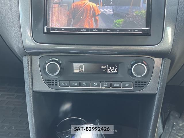 VolksWagen POLO 2014-02 8373242-17