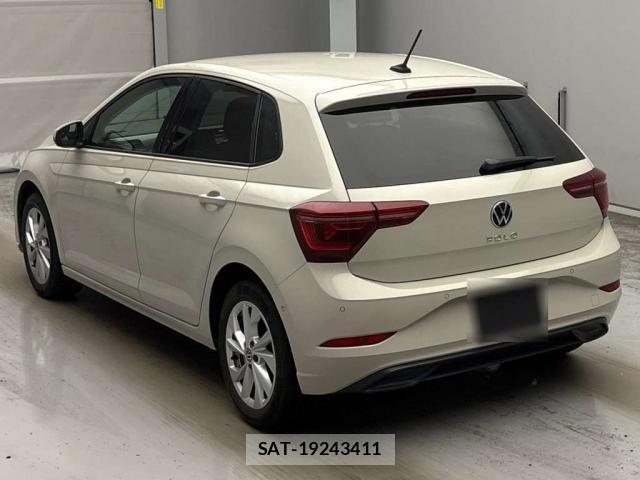 VolksWagen POLO 2022-06 8373832-1