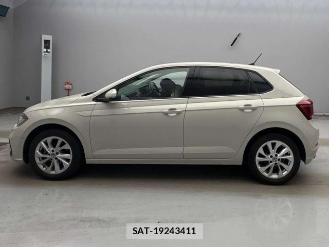 VolksWagen POLO 2022-06 8373832-10